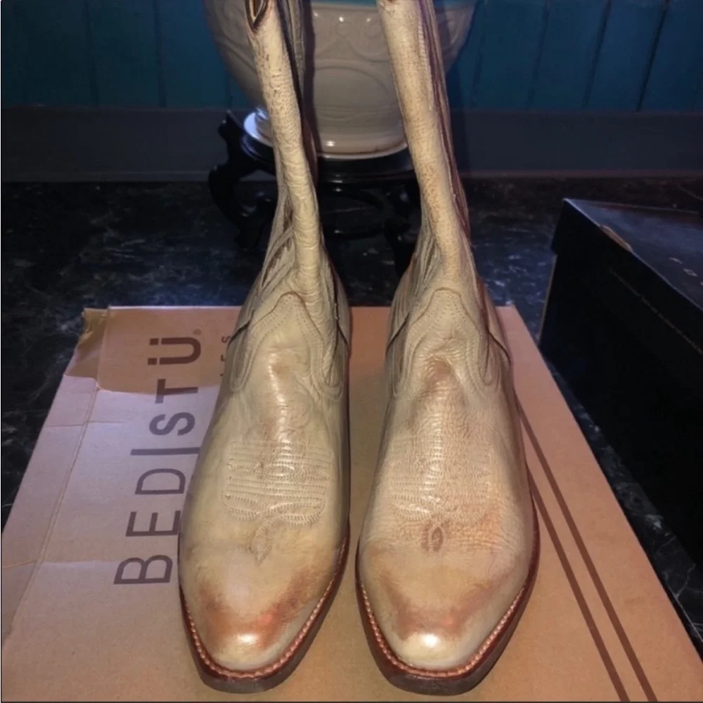 Bed Stu Women’s Cowboy Boots - Picture 4 of 8